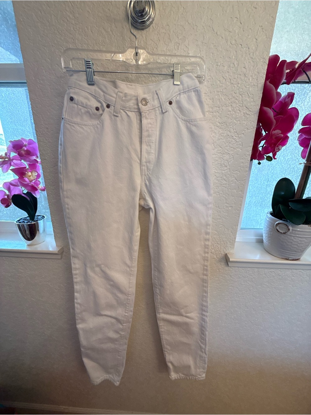 Vintage Levi’s 94’ 501 USA White High Waisted Denim Size 00 Petite Tall EUC